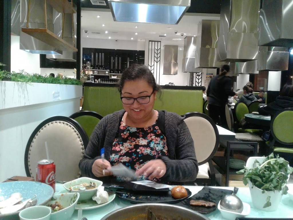 Fusion Pot | restaurant | 699 Lewelling Blvd, San Leandro, CA 94579, USA | 5103571818 OR +1 510-357-1818