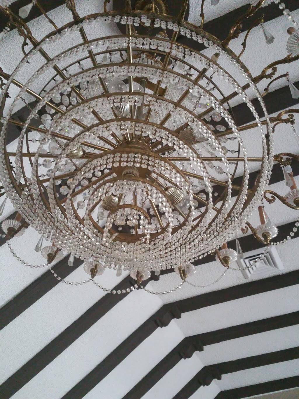 Gleason Golf Course Eatery | restaurant | 3338-3498 Jefferson St, Gary, IN 46408, USA | 2198878000 OR +1 219-887-8000