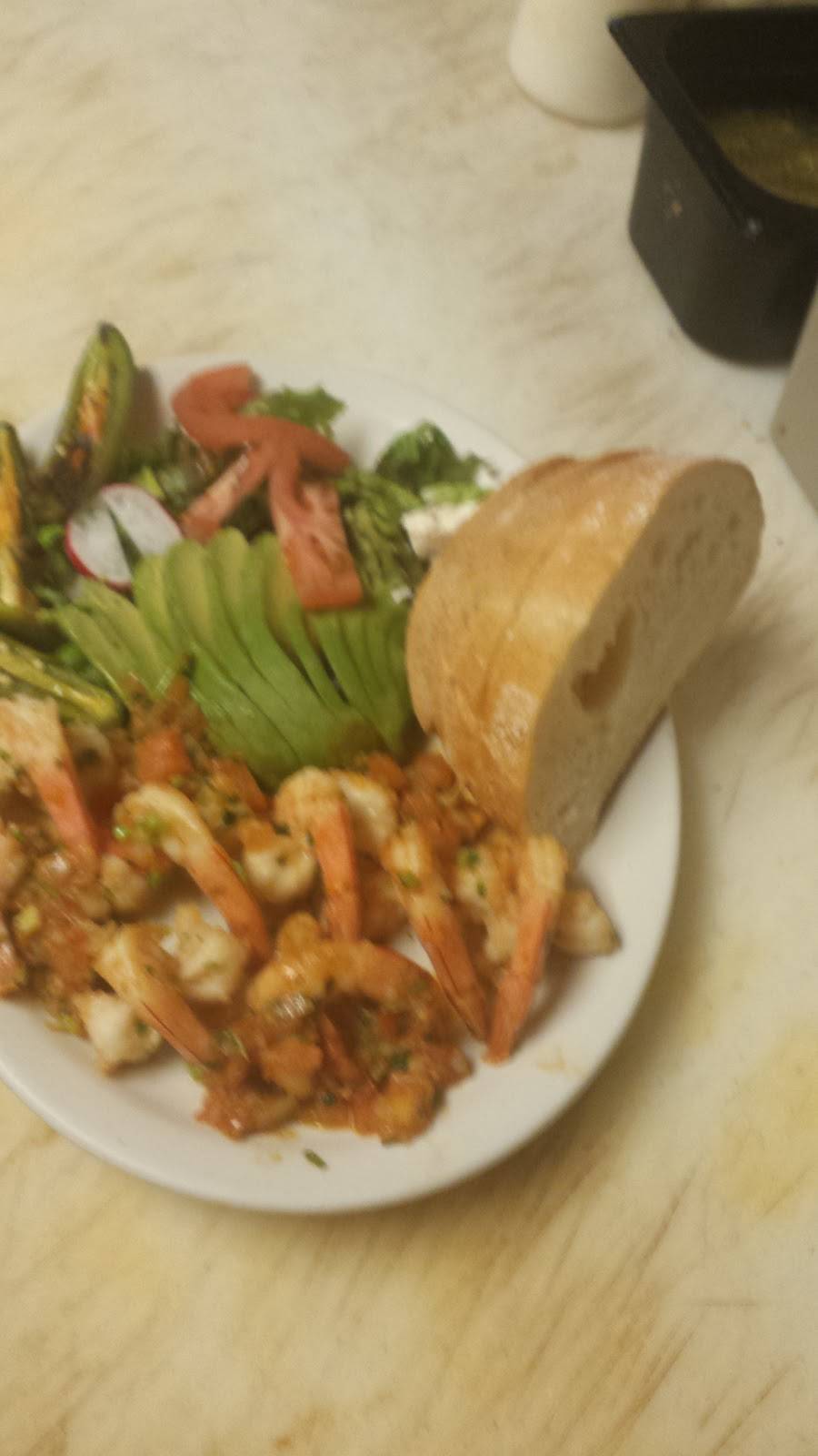 Laguna Gourmet | restaurant | 10 Cross St, White Plains, NY 10606, USA | 9142851610 OR +1 914-285-1610