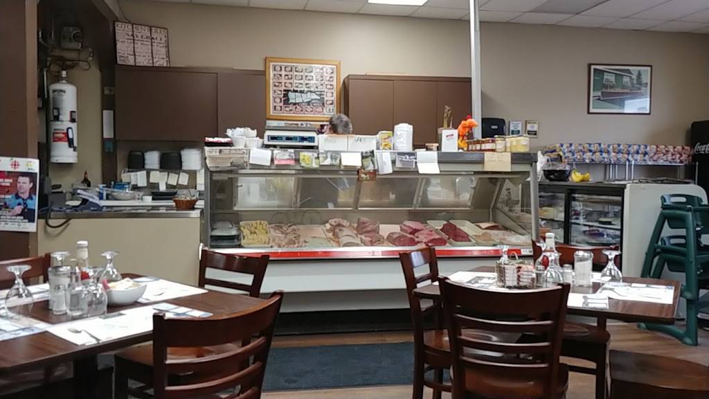 Fresh Kuts Market & Grill | restaurant | 195 Wellington St, Bracebridge, ON P1L 1C2, Canada | 7056462106 OR +1 705-646-2106