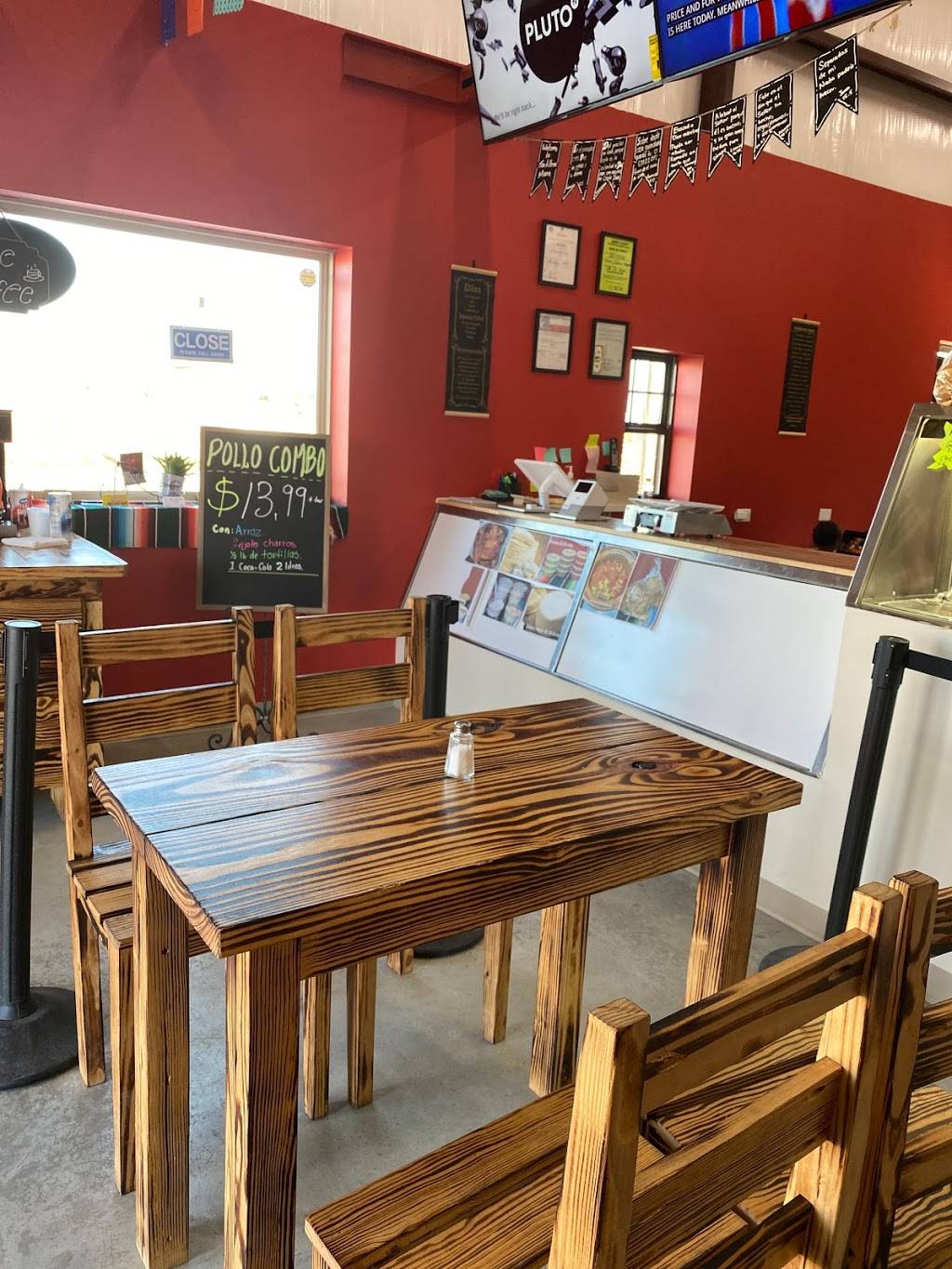 Tortilleria Mana | restaurant | 718 Road 3565, Cleveland, TX 77327, USA | 8327935150 OR +1 832-793-5150