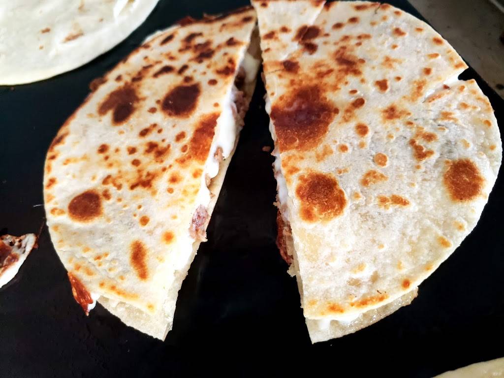 Taqueria Y Pupuseria El Buen Paladar | restaurant | 11937 FM1957, San Antonio, TX 78253, USA | 2107246475 OR +1 210-724-6475