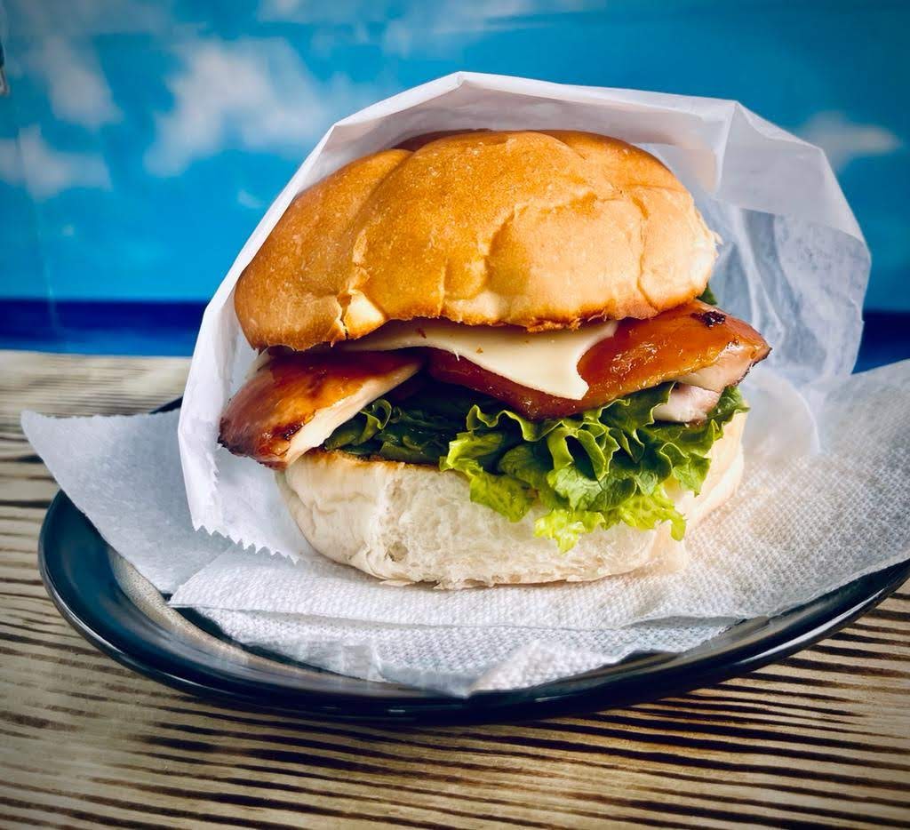 Roxis Caribbean flavor | restaurant | 5406 N 56th St, Tampa, FL 33610, USA | 8139277708 OR +1 813-927-7708