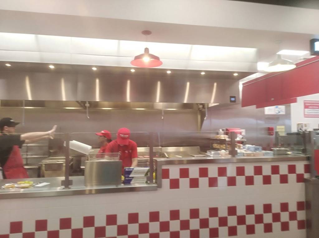 Five Guys | meal takeaway | 21 White Bridge Rd, Nashville, TN 37205, USA | 6156786025 OR +1 615-678-6025