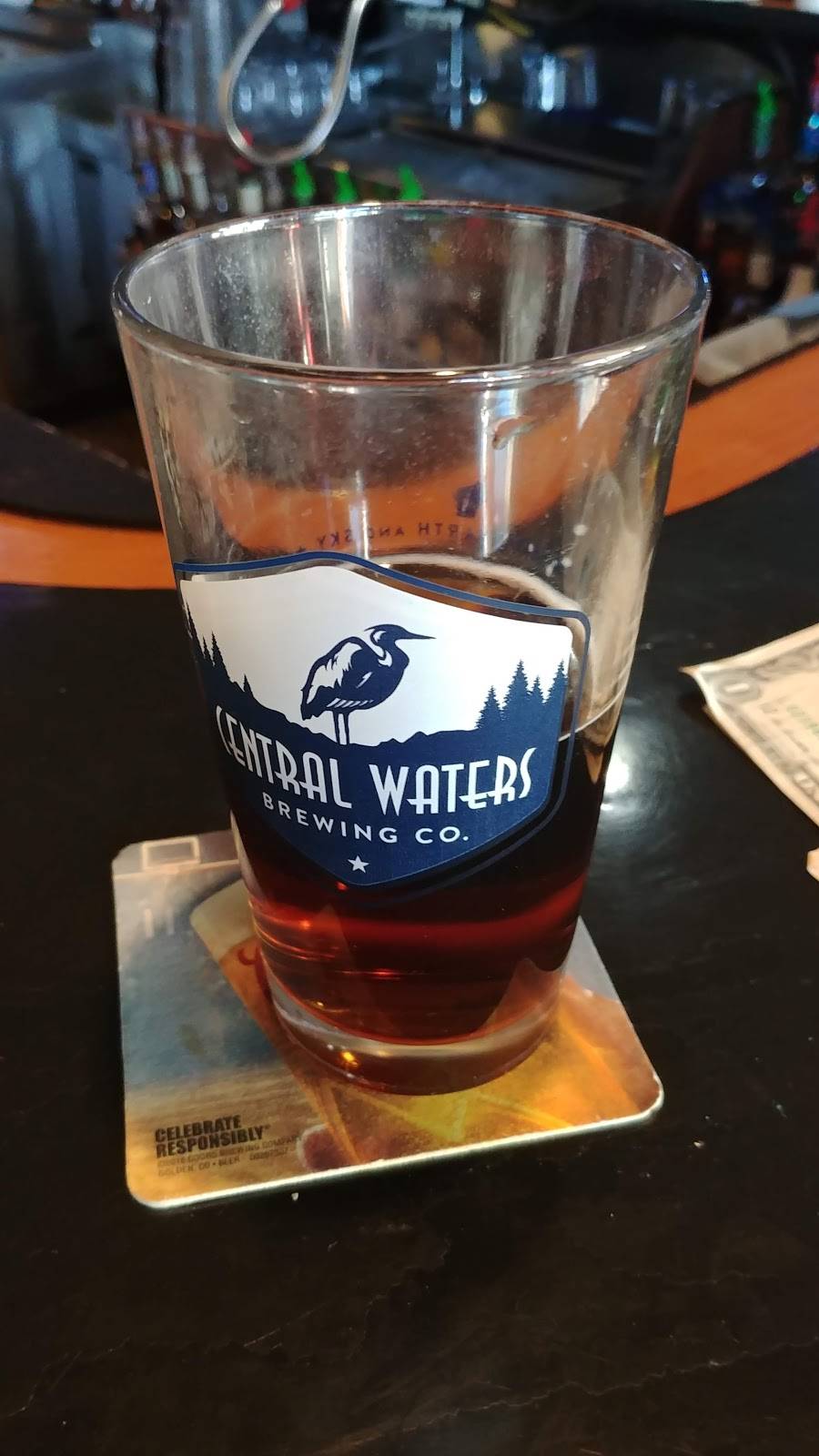 Vans Bar | restaurant | 426 N 9th St, Manitowoc, WI 54220, USA | 9206843007 OR +1 920-684-3007