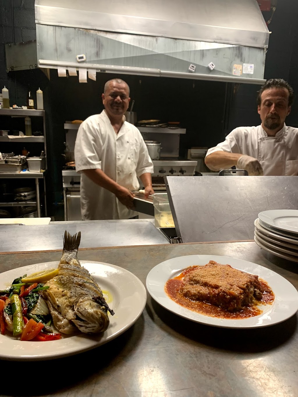 Pane E Vino | restaurant | 6350 SC-162, Hollywood, SC 29449, USA | 8435641765 OR +1 843-564-1765