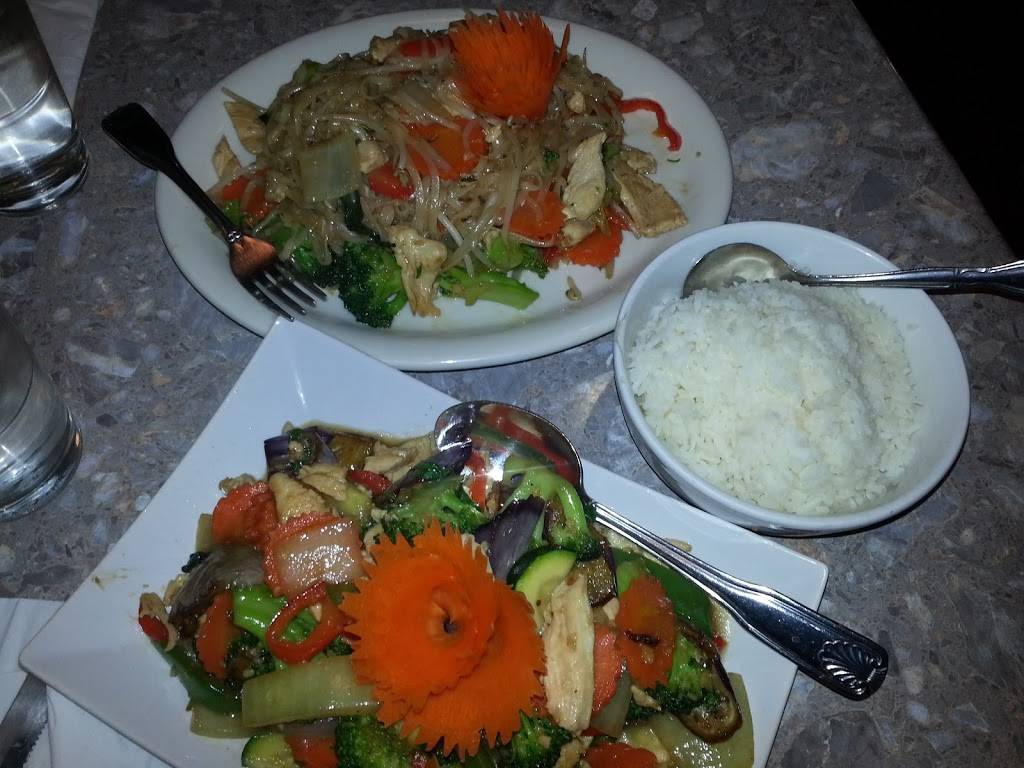 Thai Basil | restaurant | 3110 N Central Ave, Phoenix, AZ 85012, USA | 6022745020 OR +1 602-274-5020