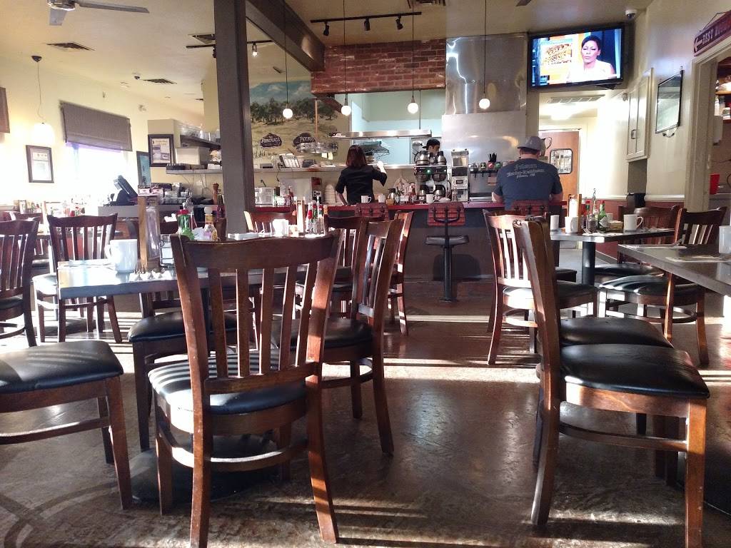 The Purple Place Bar & Grill | restaurant | 363 Green Valley Rd, El Dorado Hills, CA 95762, USA | 9169332313 OR +1 916-933-2313