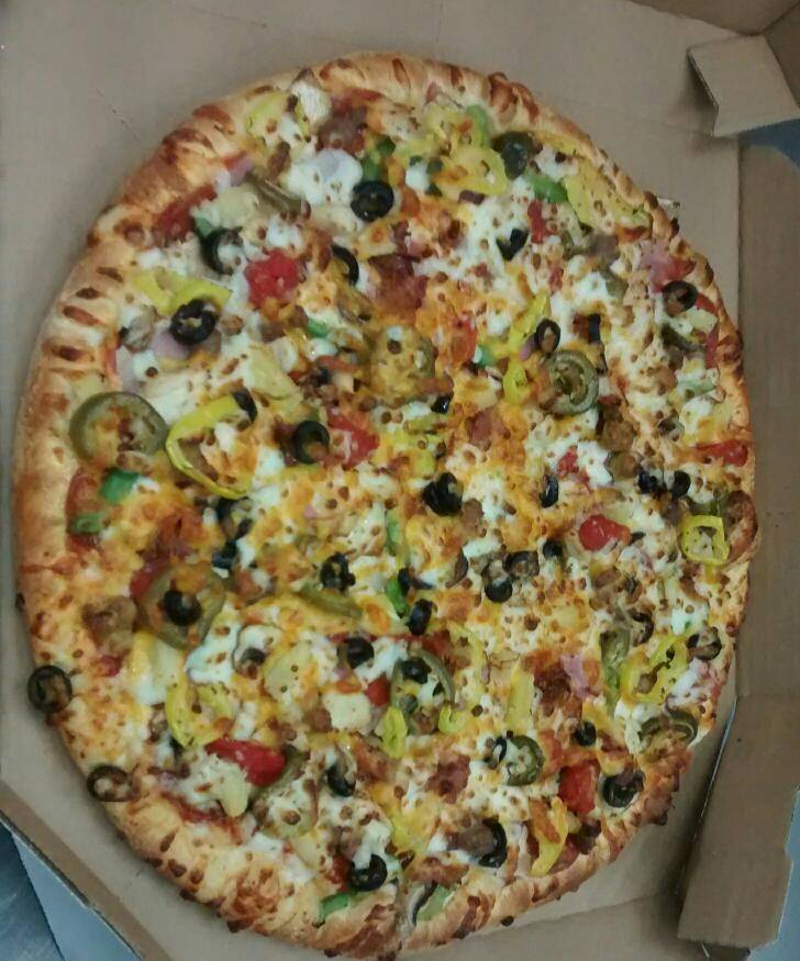 Dominos Pizza | meal delivery | 748 E Main St, Purcellville, VA 20132, USA | 5403381188 OR +1 540-338-1188