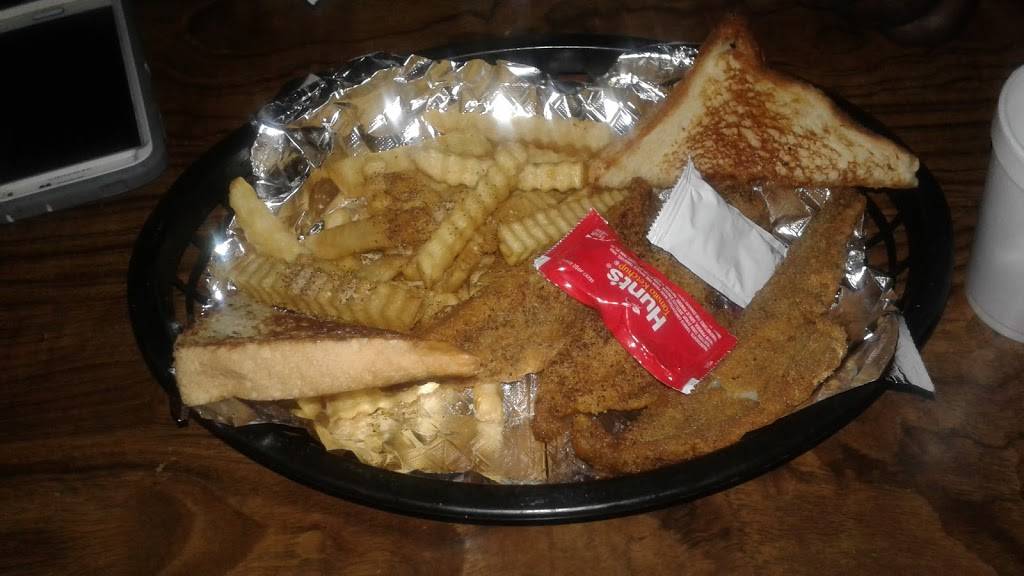 Miss Kittys Bar And Grill | restaurant | 3428 NE 23rd St, Oklahoma City, OK 73121, USA | 4054243278 OR +1 405-424-3278