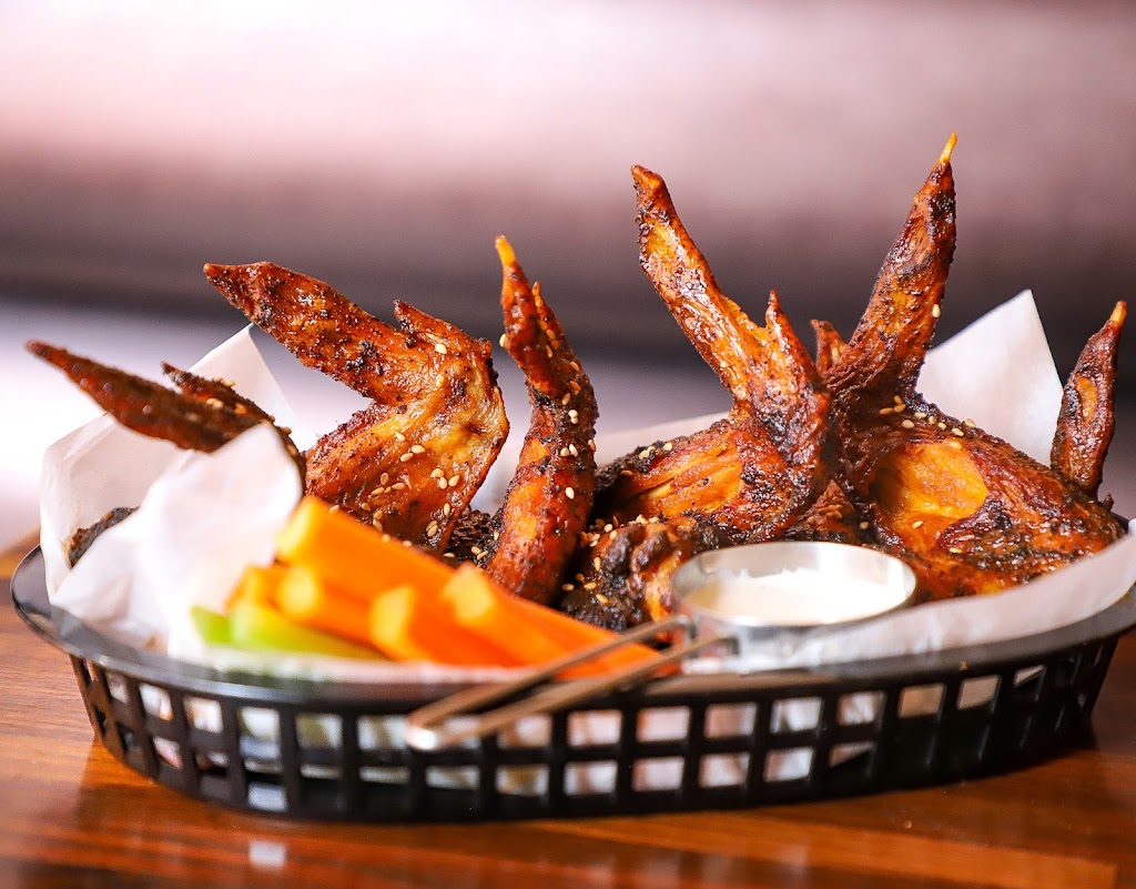 PB&J: Pizza Beer and Jukebox | restaurant | 205 N Peoria St, Chicago, IL 60607, USA | 3124987080 OR +1 312-498-7080