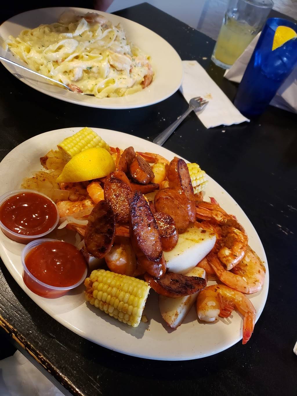 Mos Seafood | restaurant | 1528 E Joppa Rd, Towson, MD 21286, USA | 4108232200 OR +1 410-823-2200