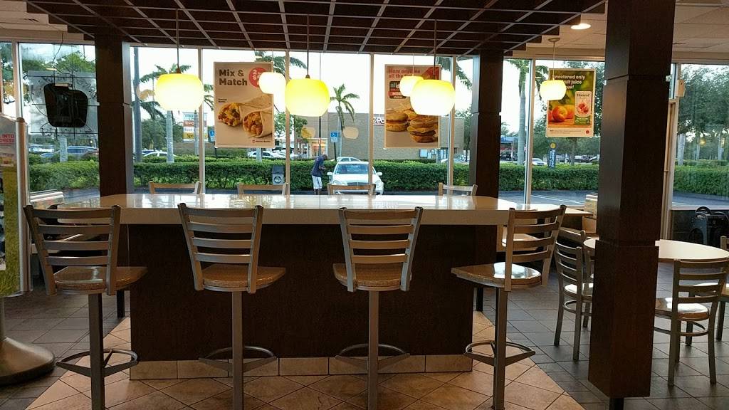 McDonalds | cafe | 17850 NW 57th Ave, Hialeah, FL 33015, USA | 3058217727 OR +1 305-821-7727