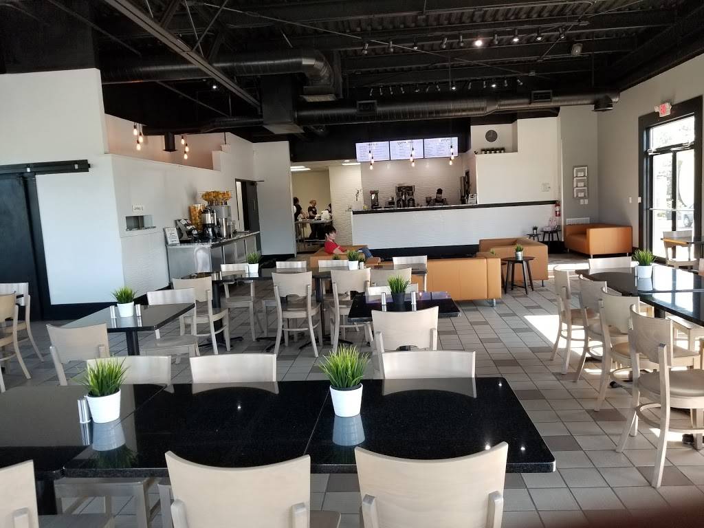 Eggspress | restaurant | 6390 E Riverside Blvd, Loves Park, IL 61111, USA | 7794230388 OR +1 779-423-0388