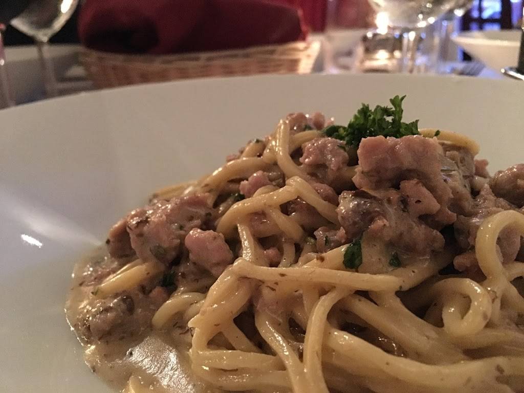 La Dolce Vita | restaurant | 3331 NE 33rd St, Fort Lauderdale, FL 33308, USA | 9545655707 OR +1 954-565-5707