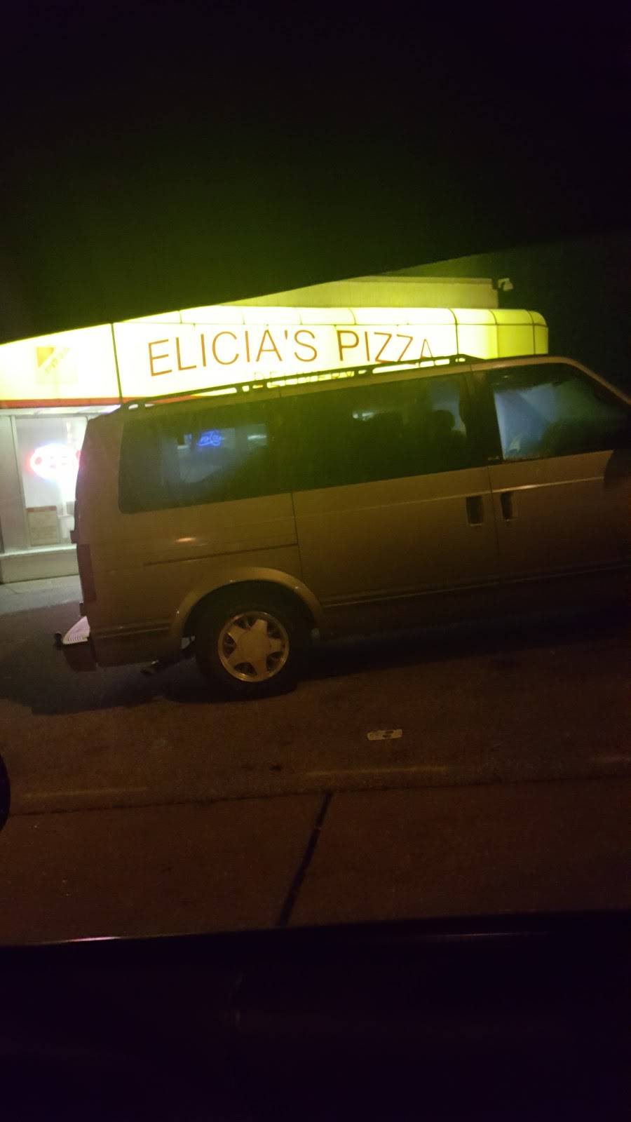 Elicias Pizza | restaurant | 3209 Gravois Ave #2856, St. Louis, MO 63118, USA | 3147717777 OR +1 314-771-7777
