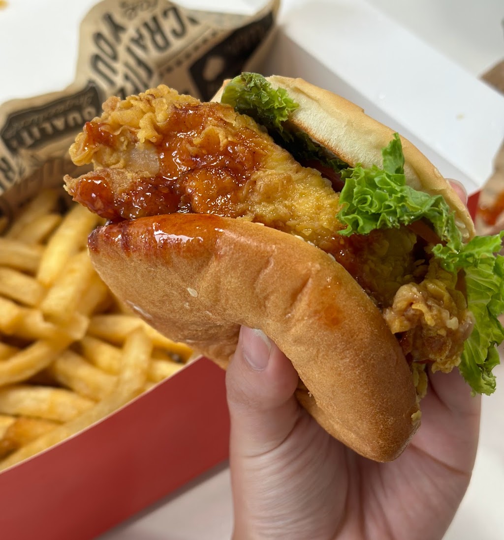 Tsaocaa | cafe | 2224 N Farwell Ave, Milwaukee, WI 53202, USA | 4145393117 OR +1 414-539-3117