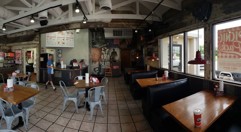 Slim Chickens | restaurant | 555 S Kelly Ave, Edmond, OK 73003, USA | 4053406770 OR +1 405-340-6770