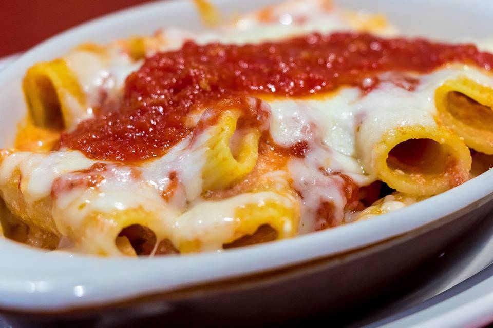 Ciros Pizza | restaurant | 558 W Main St, Stanley, VA 22851, USA | 5407781112 OR +1 540-778-1112