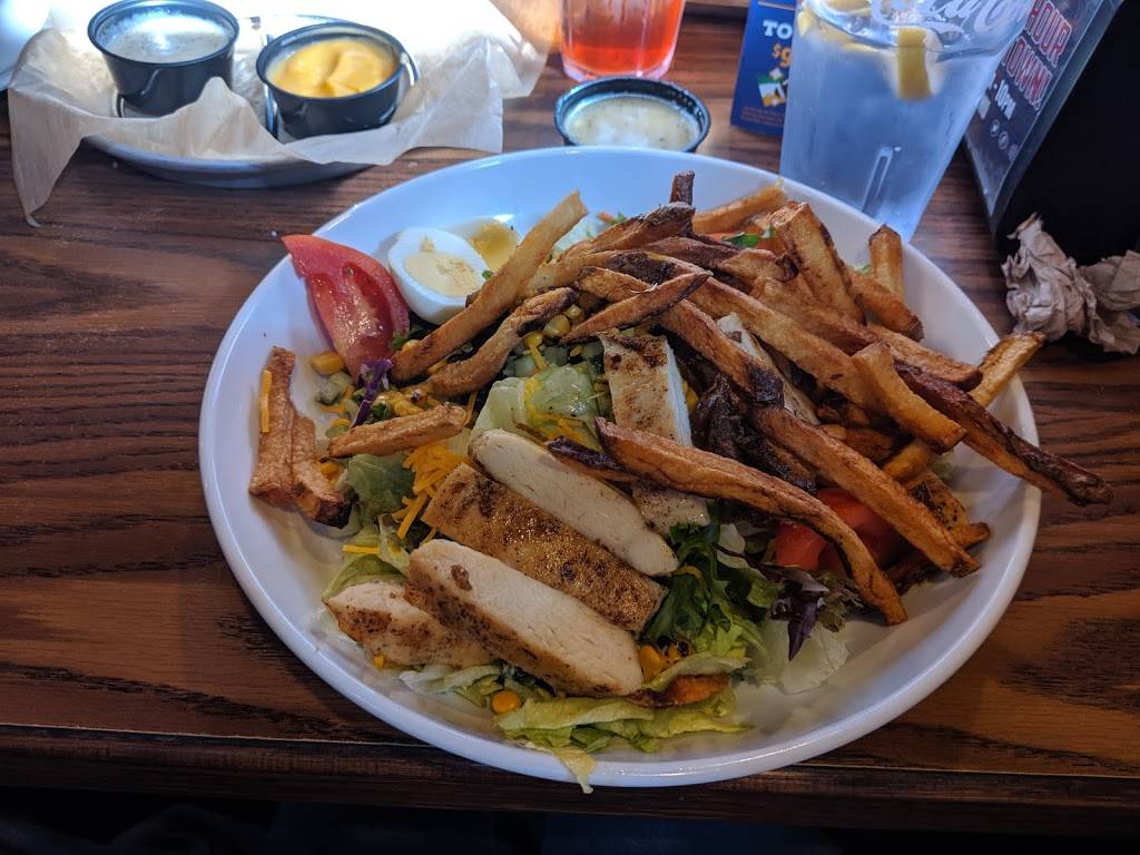 Primanti Bros. | restaurant | 100 Art Rooney Ave, Pittsburgh, PA 15212, USA | 4126977700 OR +1 412-697-7700