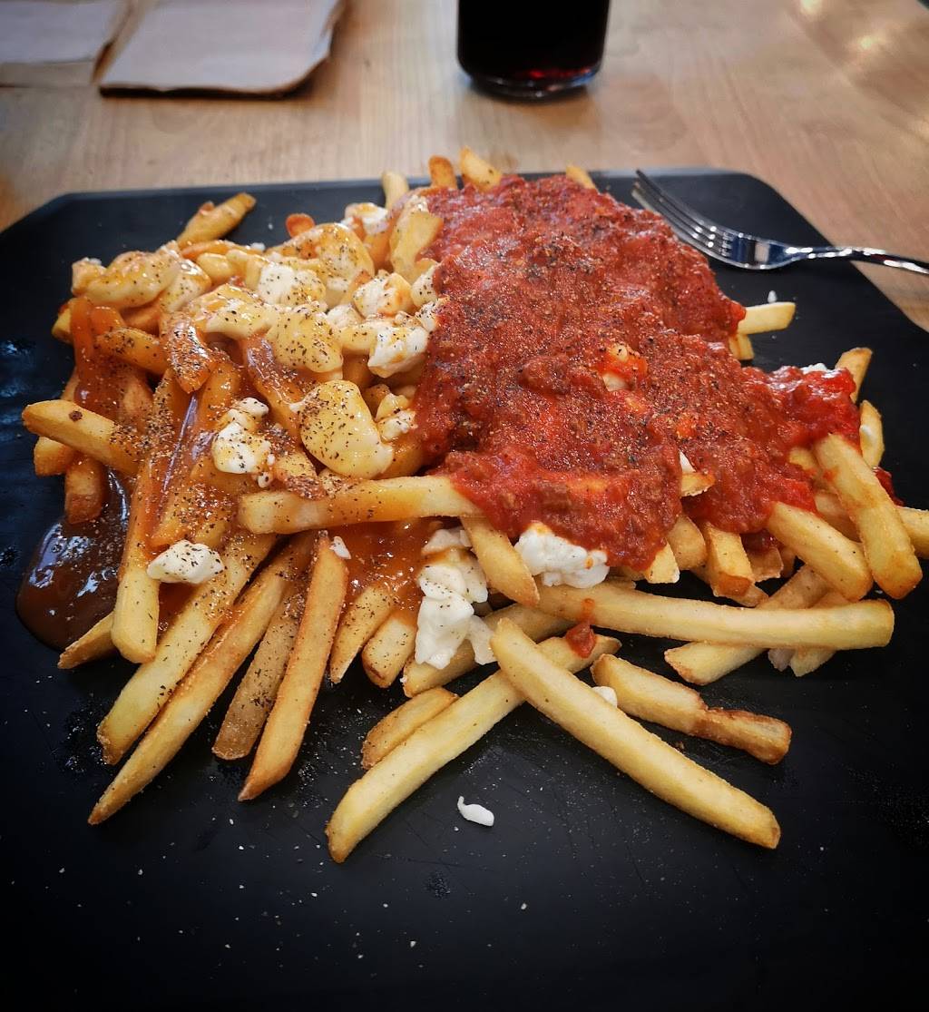 Y Pizza | restaurant | 4890 Boulevard des Forges, Trois-Rivières, QC G8Y 1X1, Canada | 8198412222 OR +1 819-841-2222