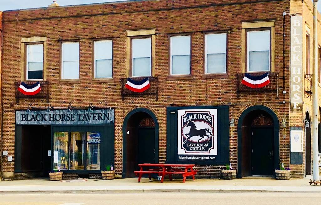 Black Horse Tavern | restaurant | 100 W Liberty St, Girard, OH 44420, United States | 3305455500 OR +1 330-545-5500