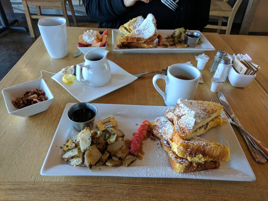 La Quiche Parisienne Bistro | bakery | 5850 Eubank Blvd NE #17, Albuquerque, NM 87111, USA | 5052422808 OR +1 505-242-2808