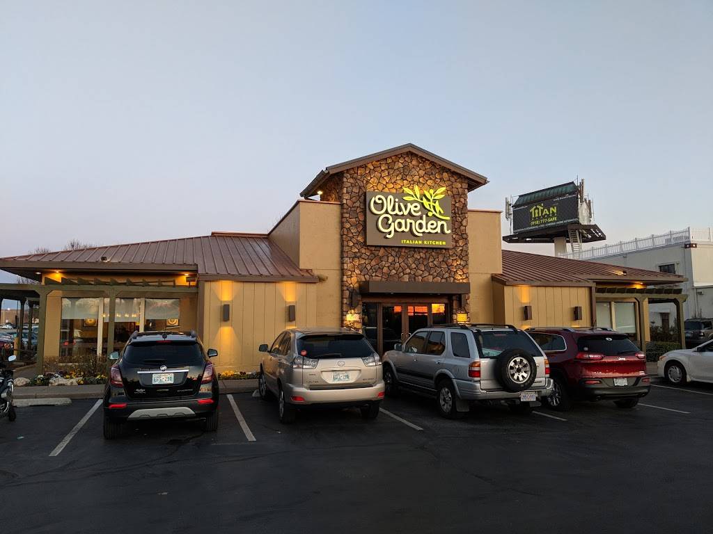 Olive Garden Italian Restaurant | meal takeaway | 7019 S Memorial Dr, Tulsa, OK 74133, USA | 9182540082 OR +1 918-254-0082