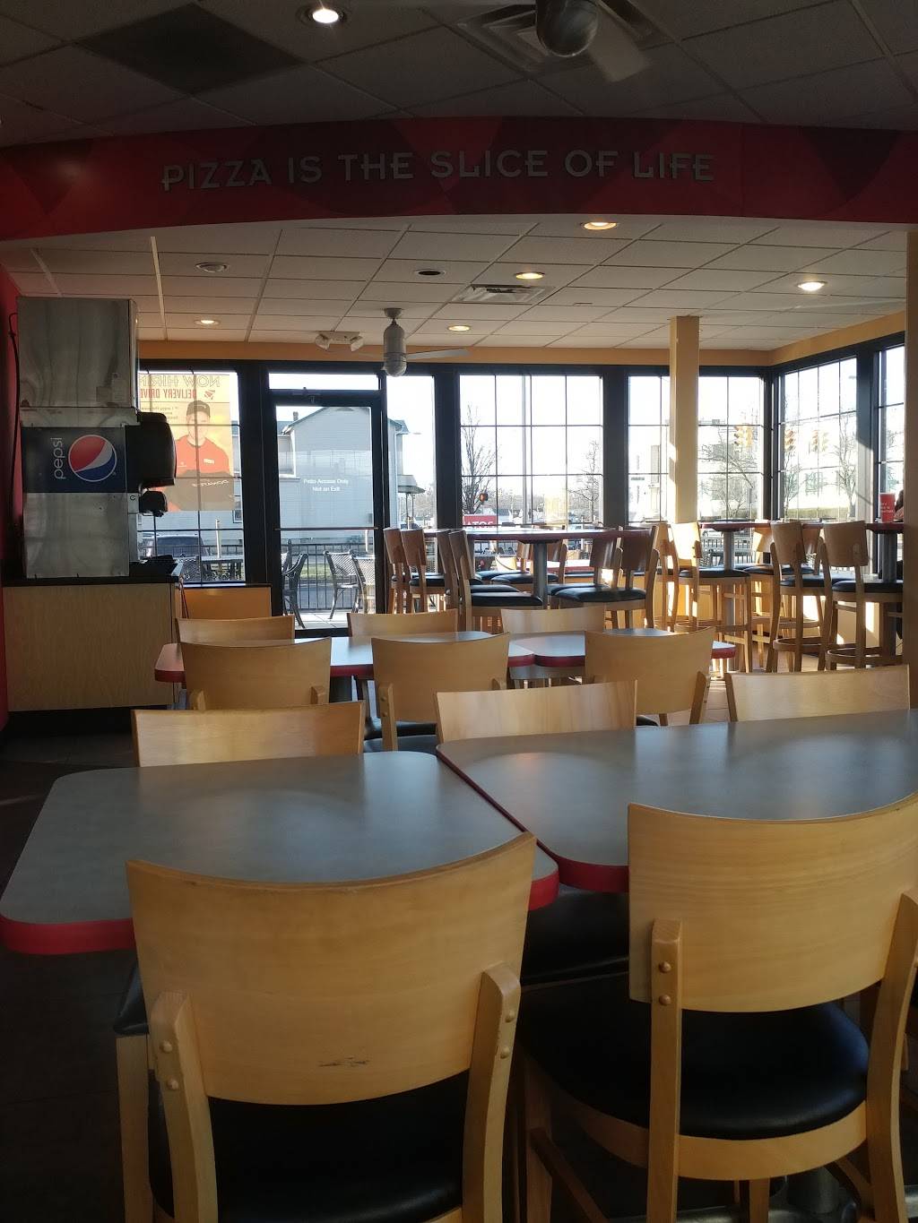 Donatos Pizza | restaurant | 414 W Main St, Troy, OH 45373, USA | 9373354800 OR +1 937-335-4800