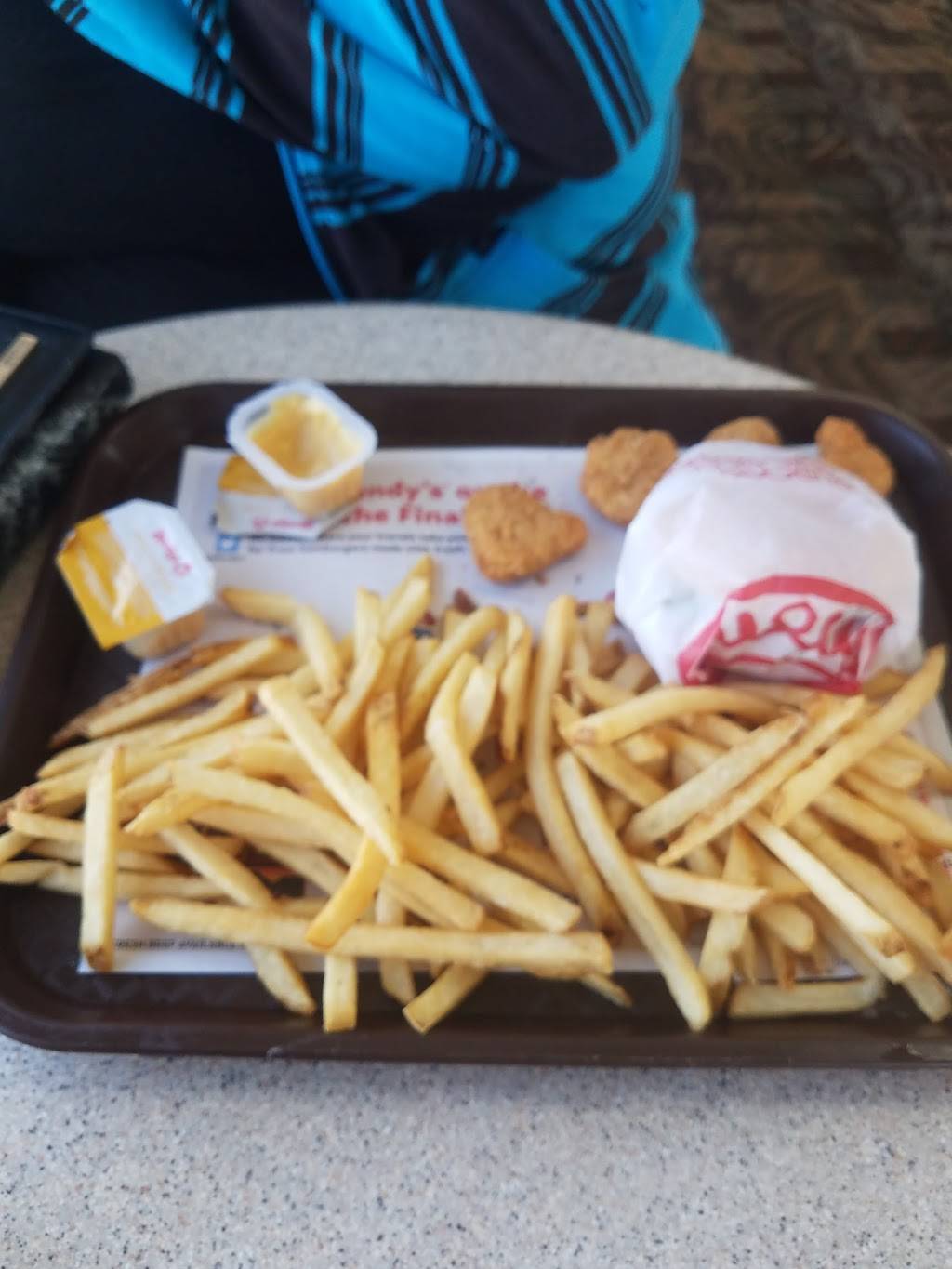 Wendys | restaurant | 2825 East Wabash Ave, Terre Haute, IN 47803, USA | 8122327905 OR +1 812-232-7905