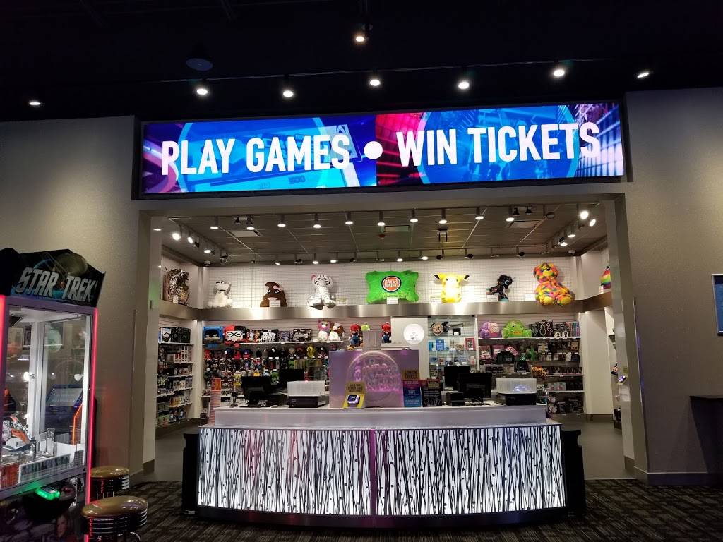 Dave & Busters | restaurant | 9870 Berwyn Ave, Rosemont, IL 60018, USA | 8474478000 OR +1 847-447-8000