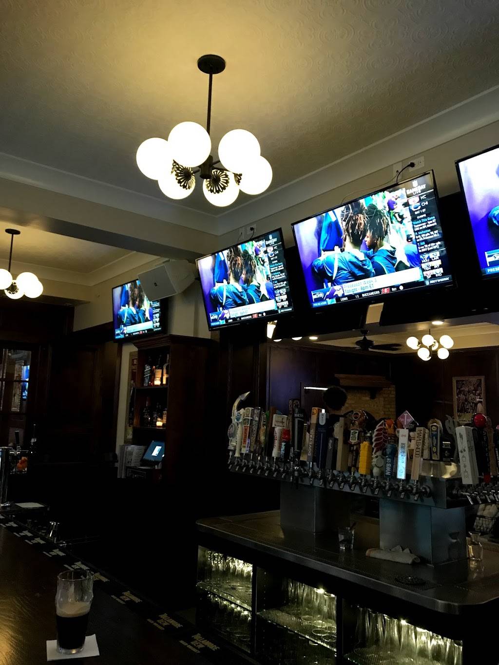 The Reveler | restaurant | 3403 N Damen Ave, Chicago, IL 60618, USA | 7732489523 OR +1 773-248-9523