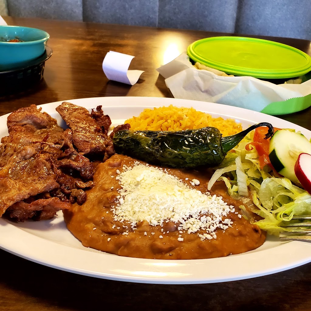 Rubens Pupuseria and Restaurante | restaurant | 3330 W Court St, Pasco, WA 99301, USA | 5093805219 OR +1 509-380-5219