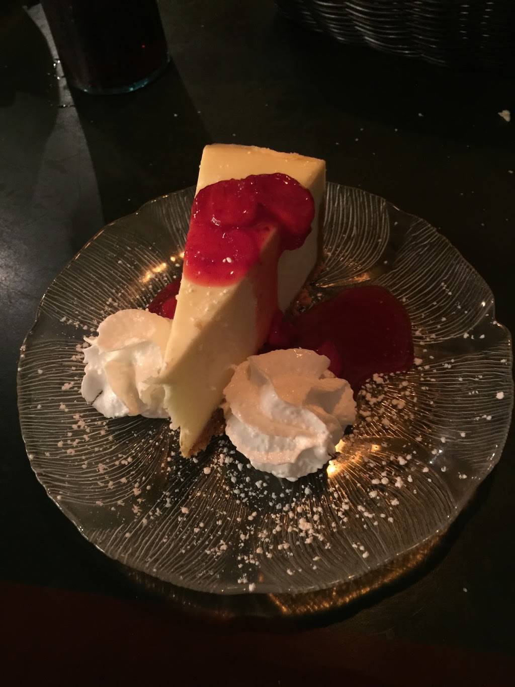 Ravellos Italian Restaurant | restaurant | 3360 N State Hwy 59 #H, Merced, CA 95340, USA | 2092015592 OR +1 209-201-5592