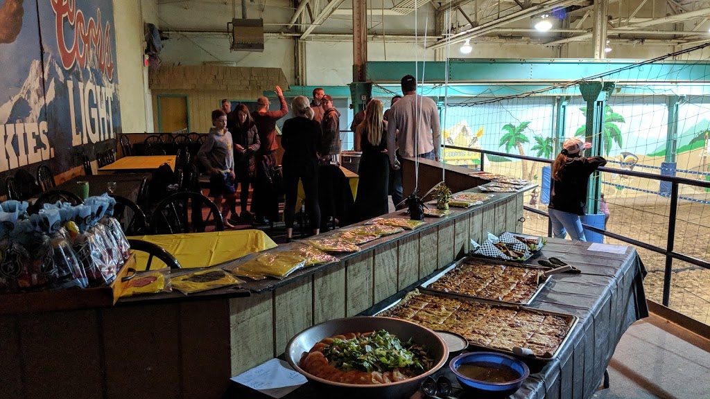 Hot Shots Volleyball | restaurant | 1046 University Ave, Rochester, NY 14607, USA | 5854611220 OR +1 585-461-1220