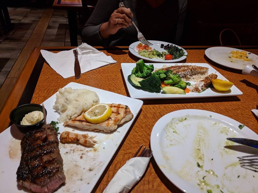 Sizzler | restaurant | 2910 Aborn Square Rd, San Jose, CA 95121, USA | 4082742600 OR +1 408-274-2600