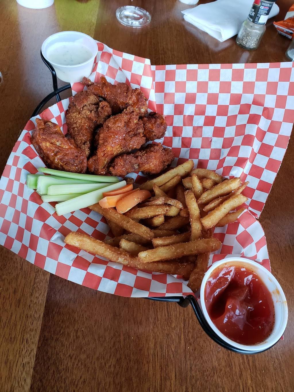 Branding Iron At Firewheel | restaurant | 1535 E Brand Rd, Garland, TX 75044, USA | 9722053958 OR +1 972-205-3958