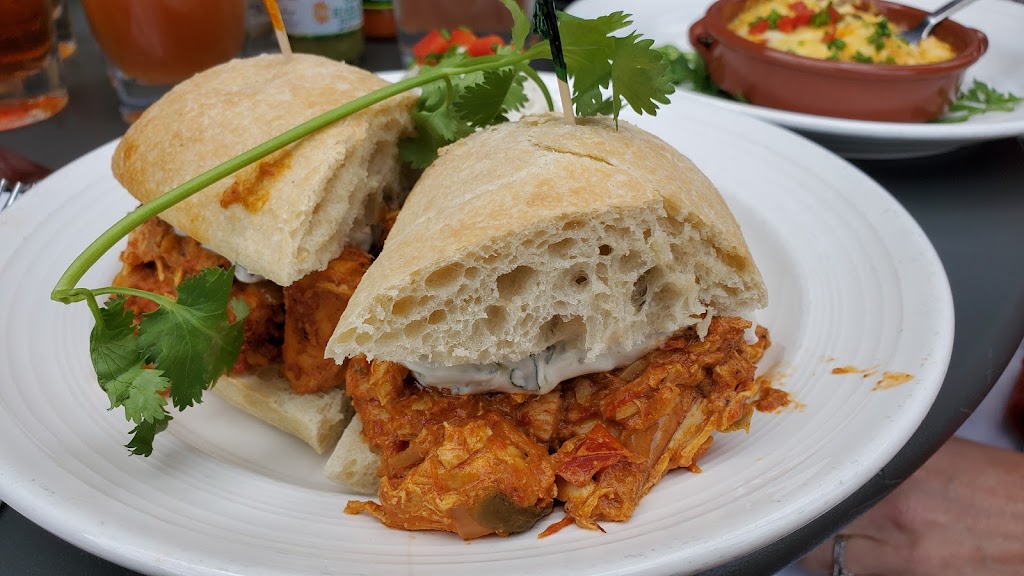 Carmens Lunch Bar & Tapas | restaurant | 407 S Palafox St B, Pensacola, FL 32502, USA | 8505424334 OR +1 850-542-4334