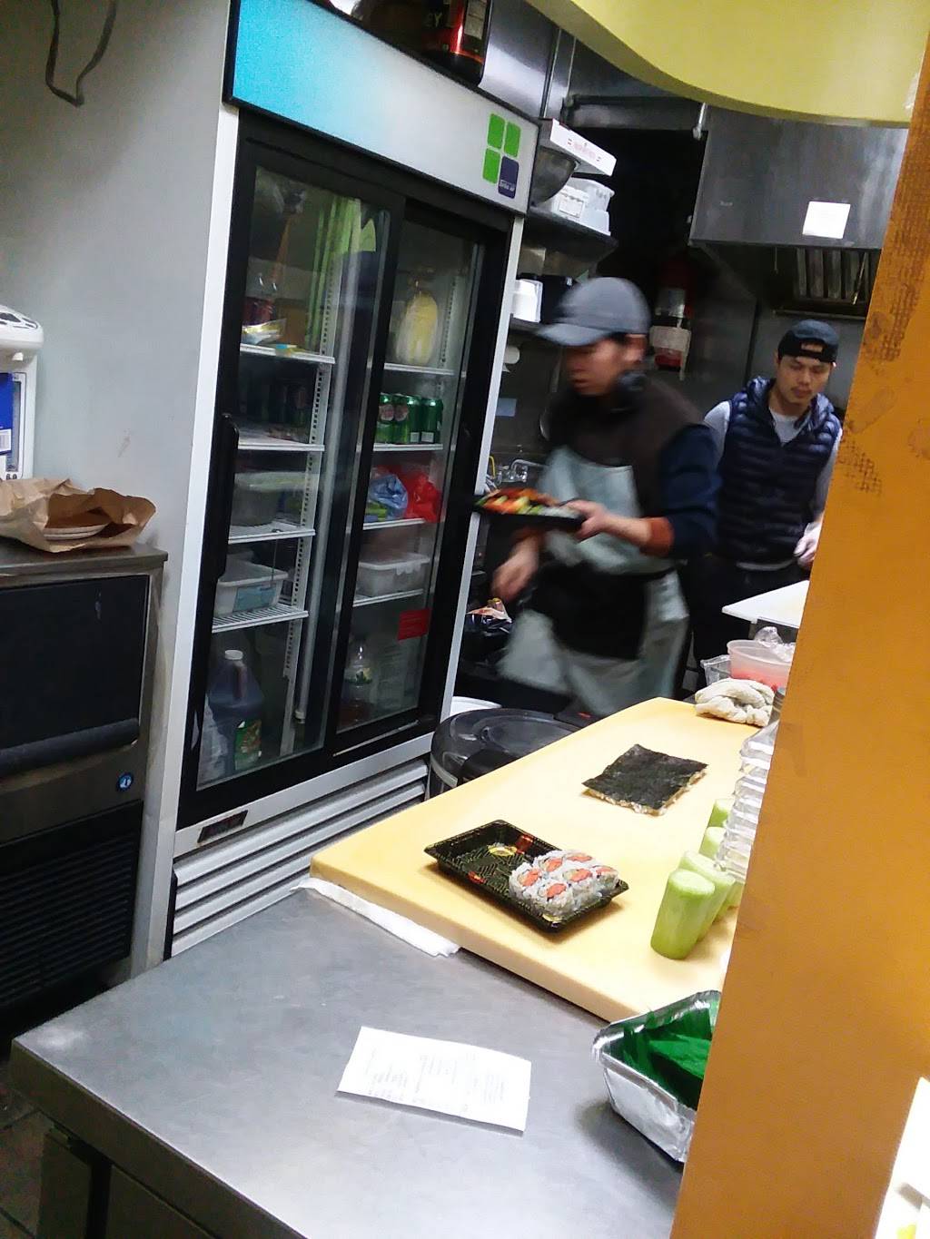 Sushi Lemon Life | restaurant | 255 E 110th St, New York, NY 10029, USA | 2123692886 OR +1 212-369-2886