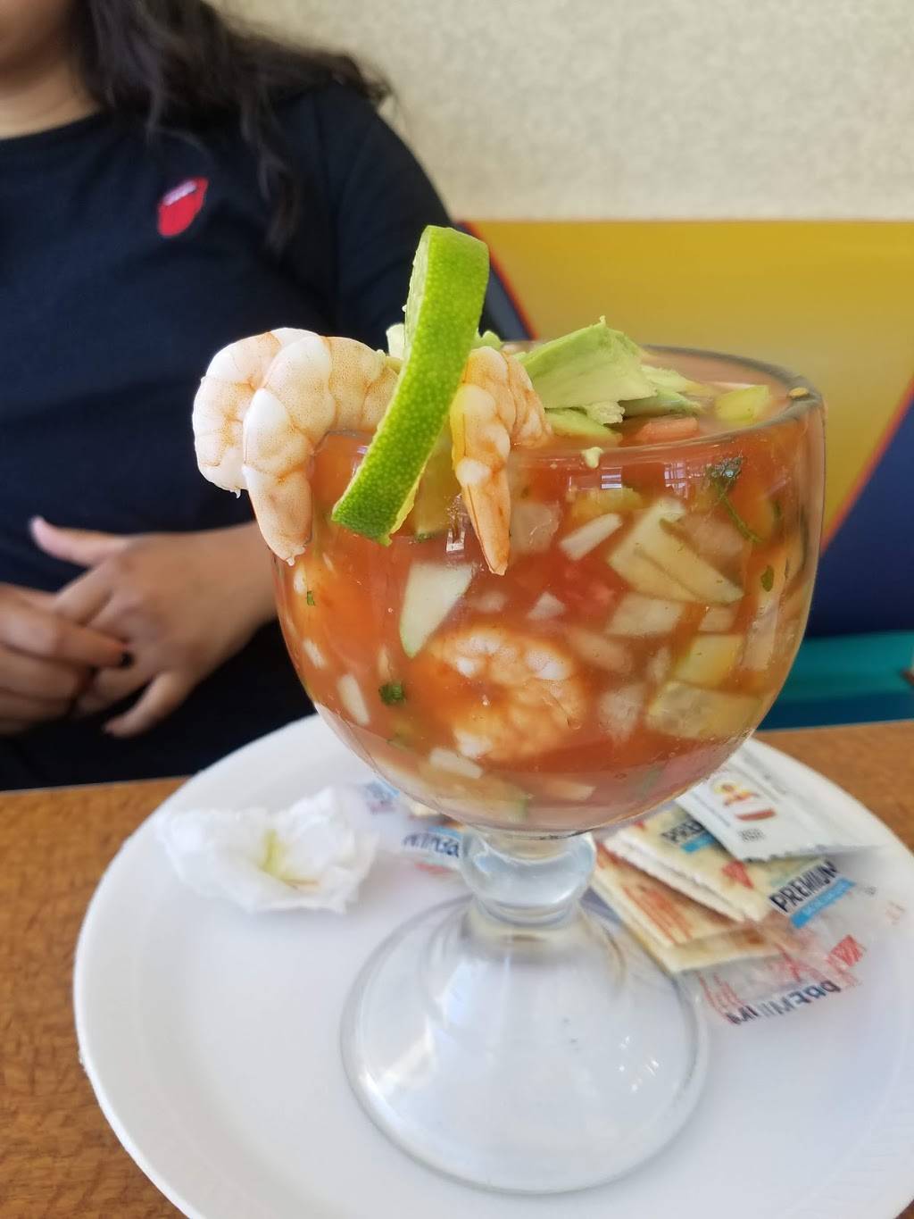 Los Alazanes Mexican Food | restaurant | 12153 Mariposa Rd, Victorville, CA 92395, USA | 7608433555 OR +1 760-843-3555