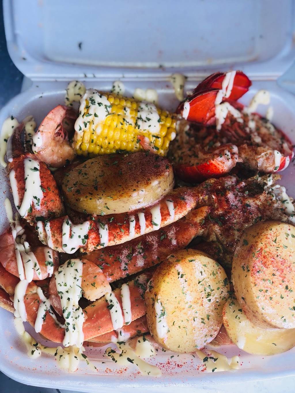 Charlie Boys Louisiana Kitchen | restaurant | 611 Johnston St, Lafayette, LA 70501, USA | 8327911391 OR +1 832-791-1391