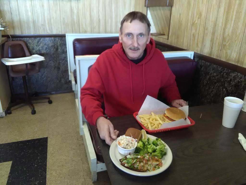 Prairie Dog Drive In Restaurant | restaurant | 1933 E Main St, Grand Prairie, TX 75050, USA | 9722620646 OR +1 972-262-0646