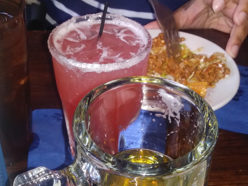 Tio Flores | restaurant | 1600 South St, Philadelphia, PA 19146, USA | 2676872220 OR +1 267-687-2220