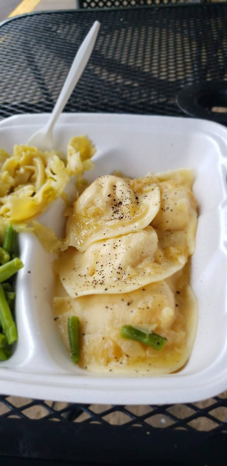 Forgotten Taste Pierogies | restaurant | 910 Beaver Grade Rd, Coraopolis, PA 15108, USA | 4122699800 OR +1 412-269-9800