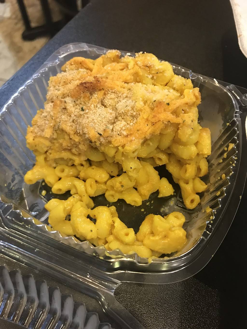 Oasis Vegan Veggie Parlor | restaurant | 340 Washington St, Dorchester, MA 02121, USA | 6172379033 OR +1 617-237-9033