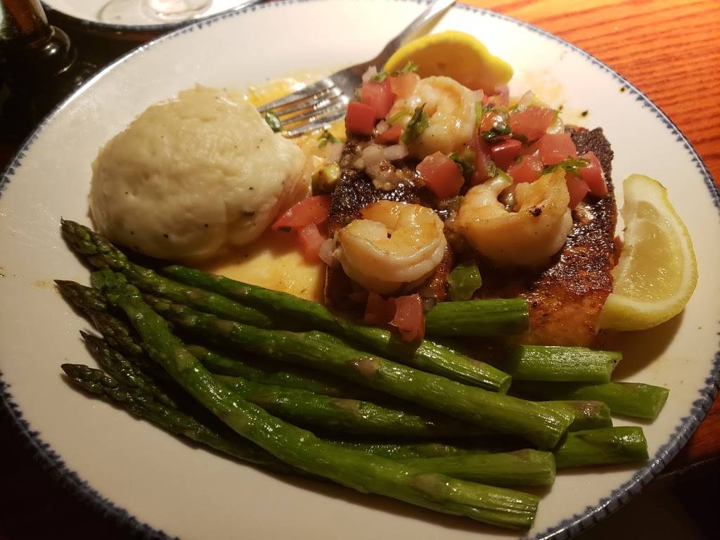 Red Lobster | restaurant | 1041 W Avenue P, Palmdale, CA 93551, USA | 6615389707 OR +1 661-538-9707