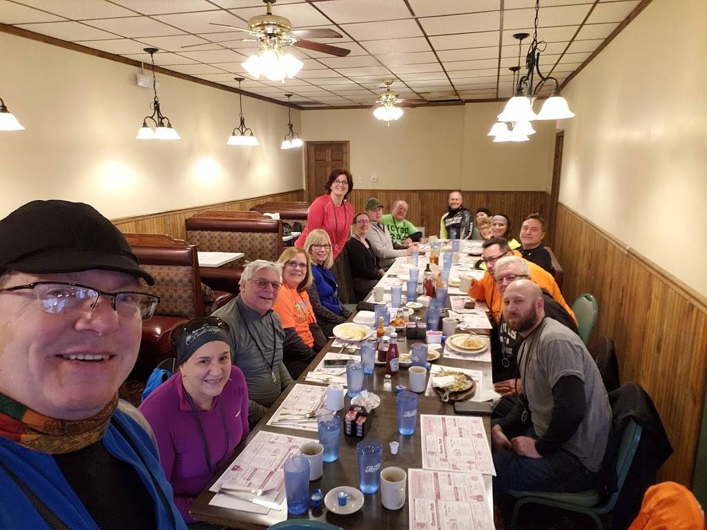 Corner Cafe | cafe | 101 N Broad St, Griffith, IN 46319, USA | 2199229596 OR +1 219-922-9596