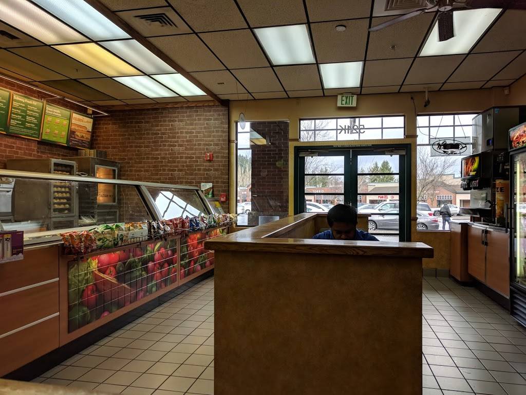 Subway | meal takeaway | 521 S Fork Ave SW Suite K1, North Bend, WA 98045, USA | 4258885555 OR +1 425-888-5555