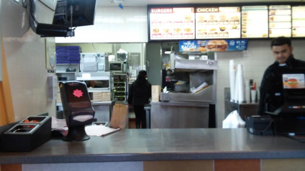 Jack in the Box | restaurant | 7217 Mission St, Daly City, CA 94014, USA | 6507554555 OR +1 650-755-4555