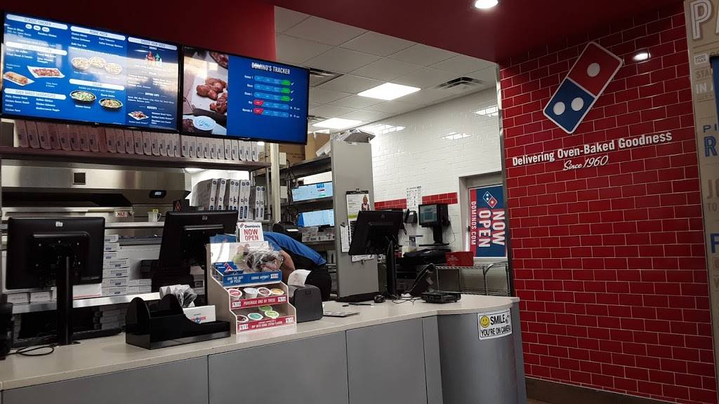 Dominos Pizza | meal delivery | 4250 Coors Blvd SW #4, Albuquerque, NM 87121, USA | 5054483030 OR +1 505-448-3030